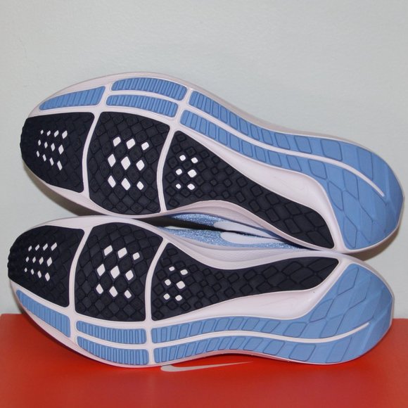 Nike Pegasus 39 UNC Tarheels Running Mens 8.5 North Carolina